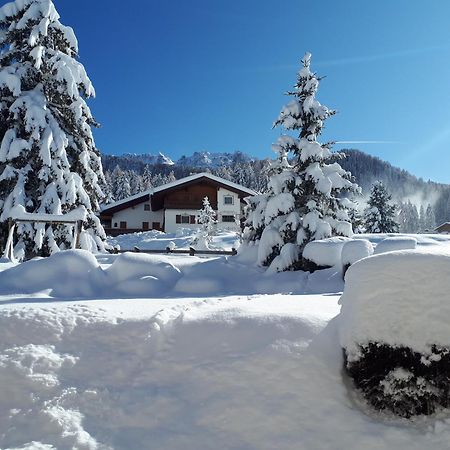 Garni Hotel Iris Selva di Val Gardena Eksteriør bilde