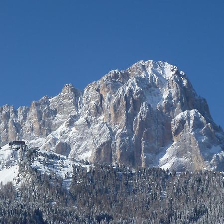 Garni Hotel Iris Selva di Val Gardena Eksteriør bilde
